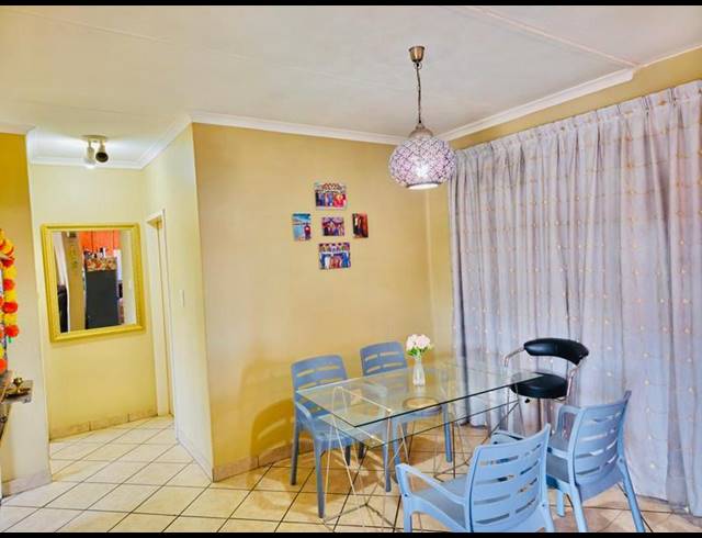 3 BEDROOM APARTMENT FOR SALE IN VORNA VALLEY